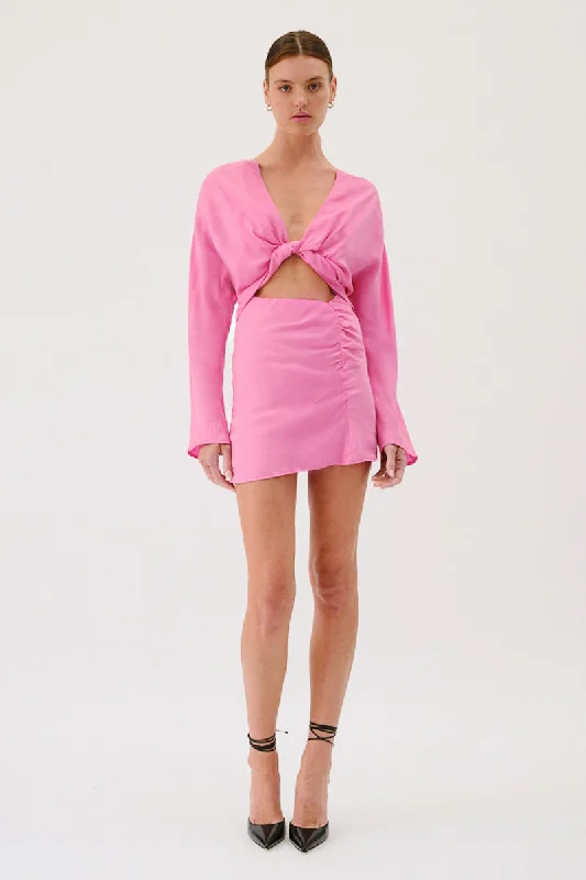 Suboo - Jasper Long Sleeve Twist Front Mini Dress in Pink Cozy Ribbed Mini Dress