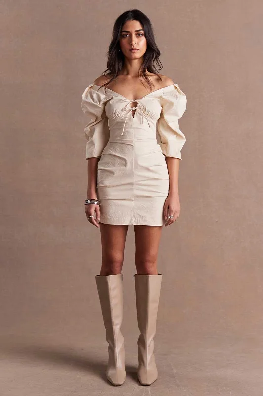 Sovere - Emara Mini Dress in Sand Comfortable Shift Mini Dress
