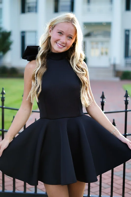 Tatum Mini Dress - Black Cozy Long Sleeve Mini Dress