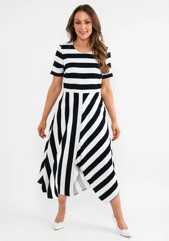 Coco Doll Hara Geometric Stripe Maxi Dress, Black & White Comfortable Maxi Dress with Sleeves Coco Doll Hara Geometric Stripe Maxi Dress, Black & White Comfortable Maxi Dress with Sleeves