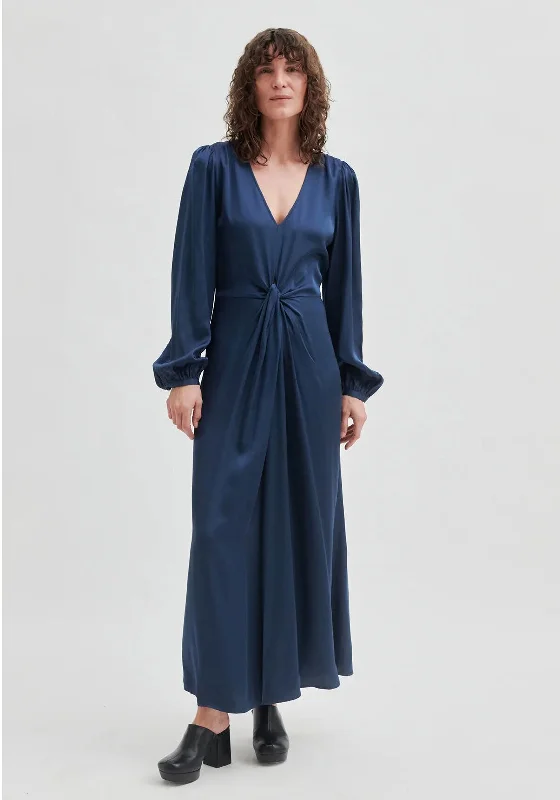 Second Female Eddie Maxi Dress, Stratified Sea Comfortable Pleated Maxi Dress