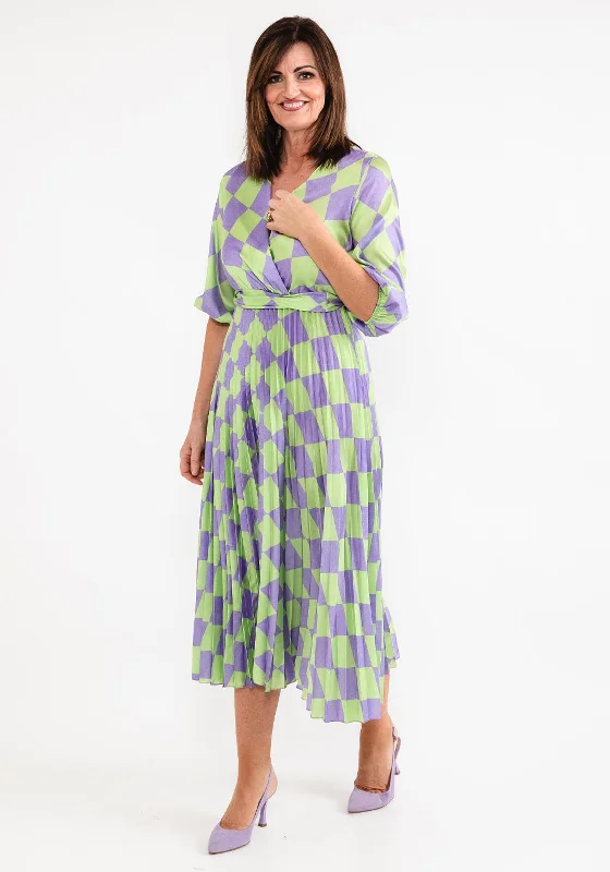 Seventy1 One Size Check Print Pleat Maxi Dress, Green & Lilac Elegant Tiered Maxi Dress Seventy1 One Size Check Print Pleat Maxi Dress, Green & Lilac Elegant Tiered Maxi Dress
