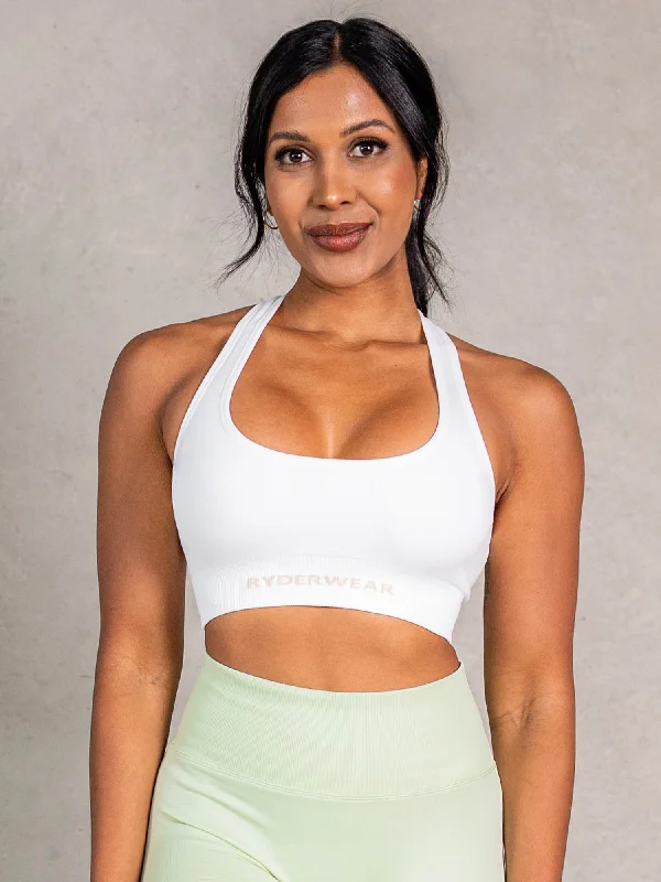 NRG Seamless Scoop Neck Sports Bra - White Classic Wire-Free Bra