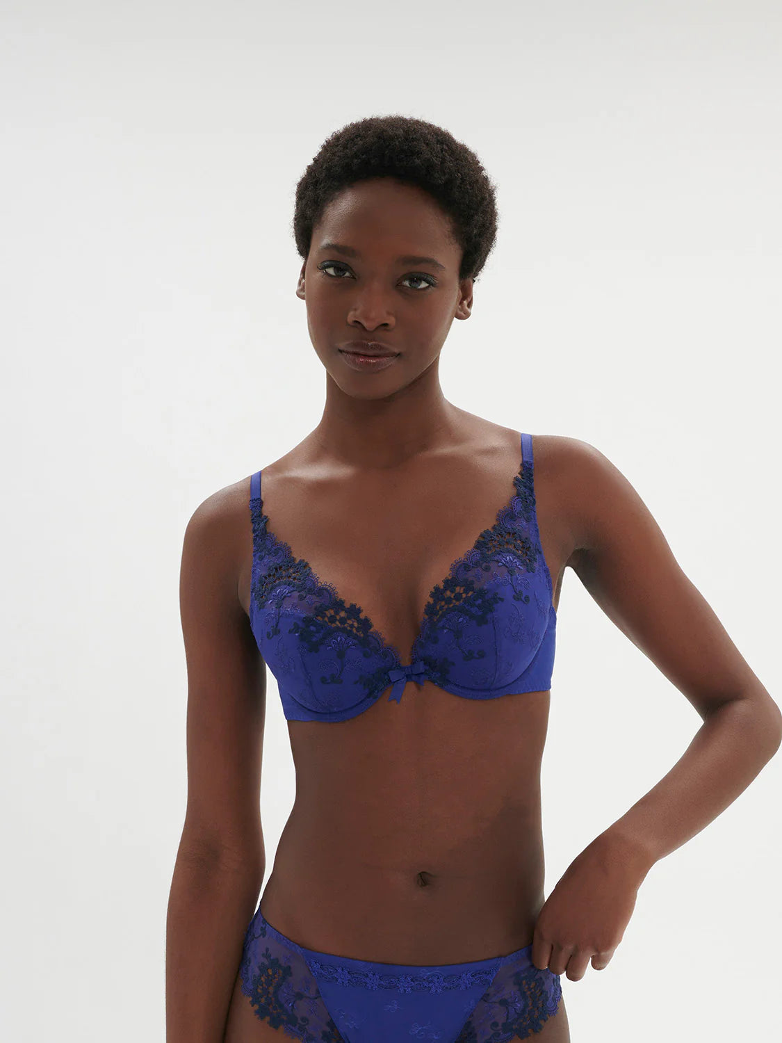 Wish Push Up Bra With Embroidery In Electric Blue - Simone Perele Comfortable Lounge Bra