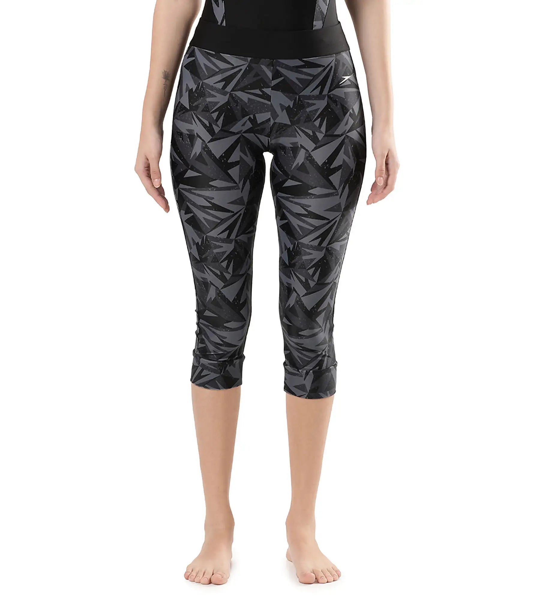 Women's Endurance 10 Printed Contrast Swim Capri - Black & Oxid Grey Swim Skirt Set