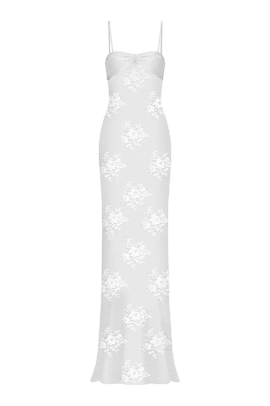 LACE SWAN SLIP MAXI DRESS IN WHITE Trendy Printed Maxi Dress