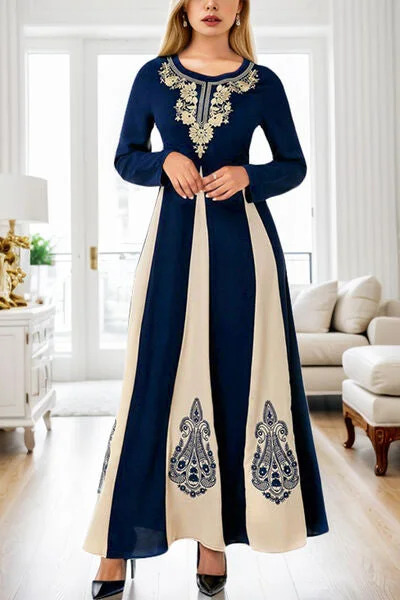 Printed Round Neck Long Sleeve Maxi Dress Elegant Maxi Dress with Slit