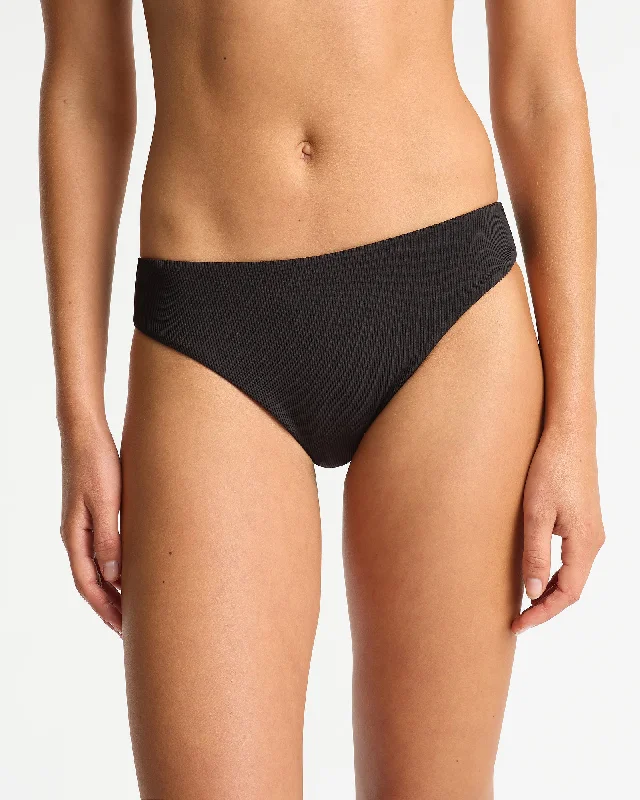 Womens - Swim Bottom - Ribbed Regular Brief Bikini - Black Classic Sporty Swimsuit
