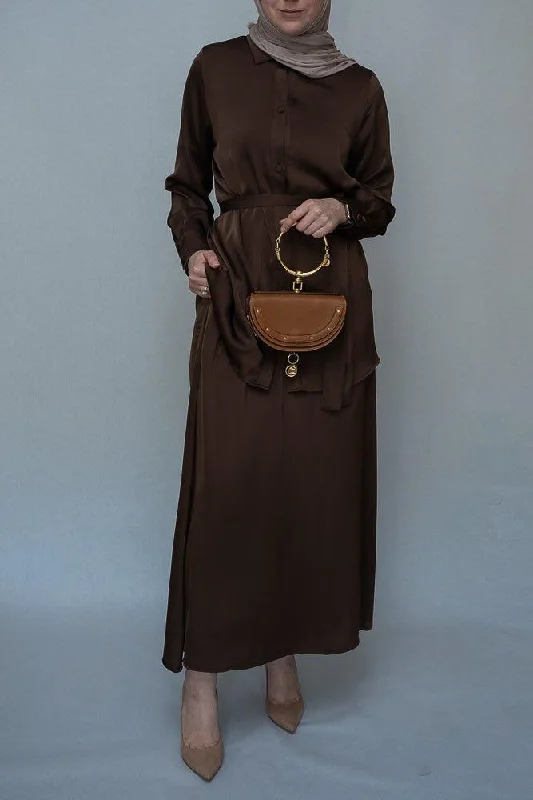 Hattei Blouse Skirt Modest set maxi skirt with elasticated waistband maxi sleeve buttoned shirt with a detachable belt in coffee brown zip skirt side