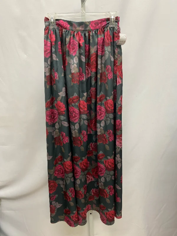 Size S Floral Skirt leather skirt sleek